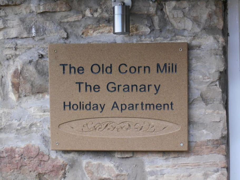 Апартаменты The Granary, Old Corn Mill, Yorkshire Dales West Burton Экстерьер фото